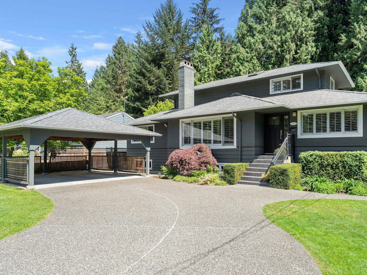 4368 Arundel Road, North Vancouver, BC, V7R 3T2 - 2