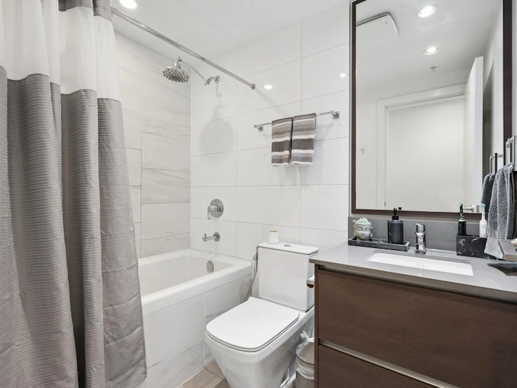 3807-4670 Assembly Way, Burnaby, BC, V5H 0H3 - 11