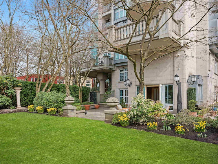 1B-1596 W 14th Avenue, Vancouver, BC, V6J 2H9