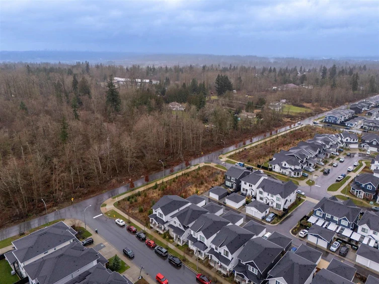 19623 75 Avenue, Langley, BC, V2R 3R9 - 35