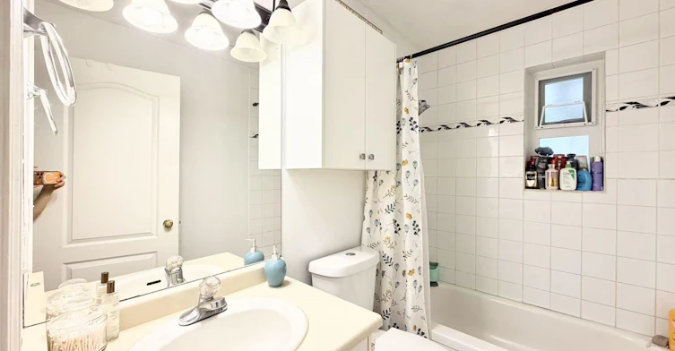 Ground Level-82xx 167a Street, Surrey, BC, V4N 3H5 - 10