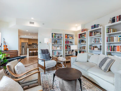 12-6340 Market Avenue - 5