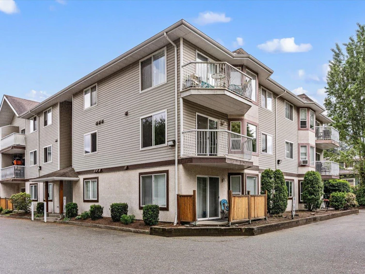 210-45222 Watson Road, Chilliwack, BC, V2R 3J4