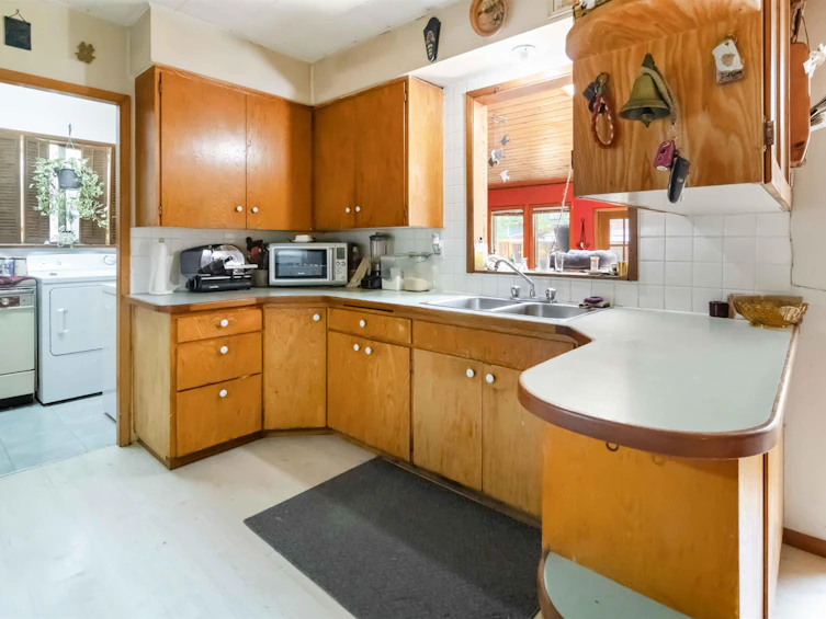 8554 109b Street, Delta, BC, V4C 4H3 - 9