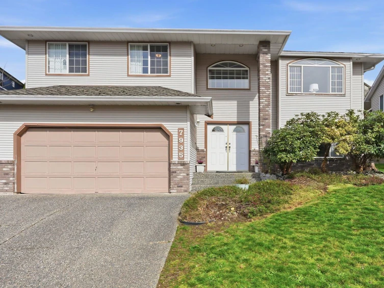 7935 Topper Drive, Mission, BC, V2V 6Z2