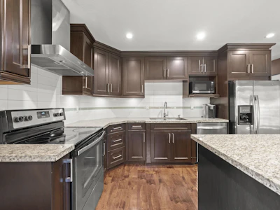 8891 157 Street - 2