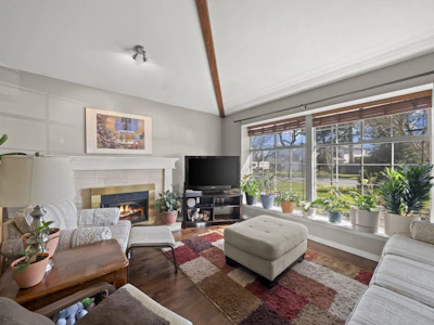 8891 157 Street - 5