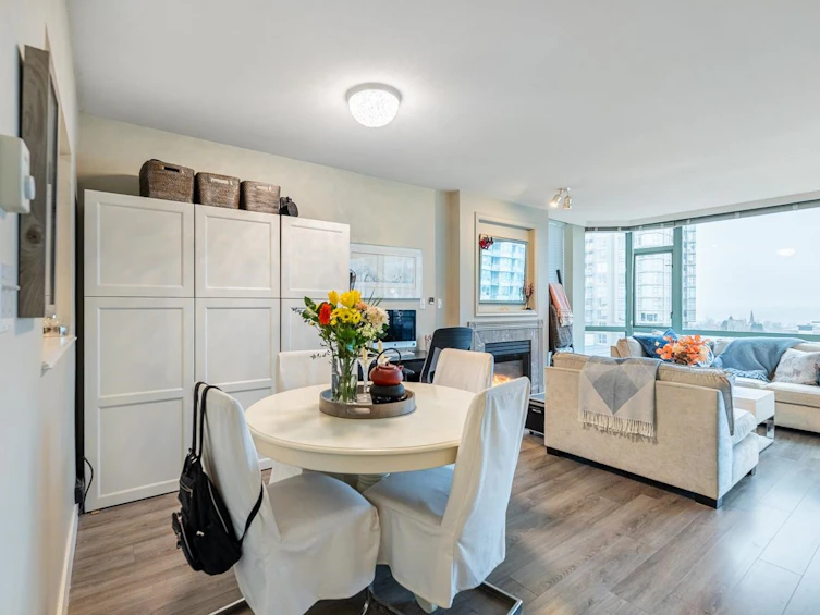 903-140 E 14th Street, North Vancouver, BC, V7L 2N3 - 5