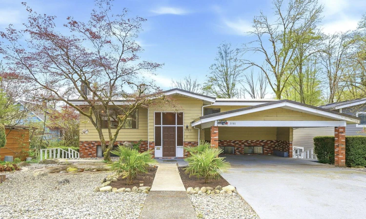 5180 Springdale Court