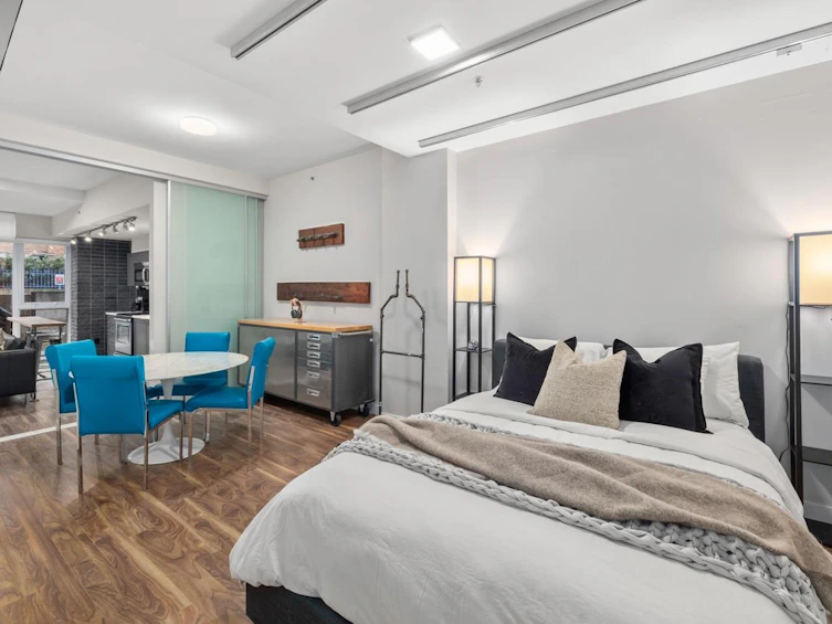 101-2511 Quebec Street, Vancouver, BC, V5T 0B6 - 16