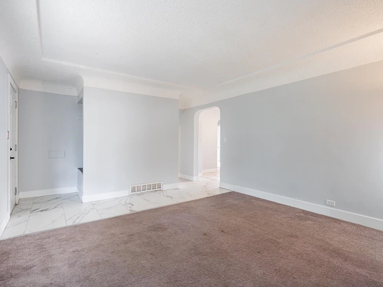 9893 132 Street, Surrey, BC, V3T 3S7 - 8