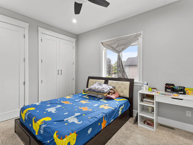 33827 Mayfair Avenue, Abbotsford, BC, V2S 1P7 - 21