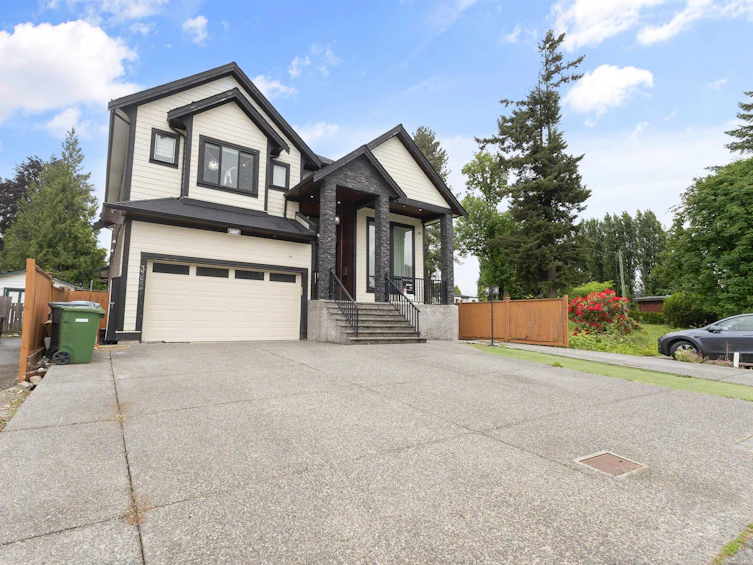 33827 Mayfair Avenue, Abbotsford, BC, V2S 1P7