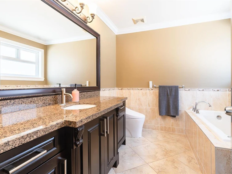 14239 62 Avenue, Surrey, BC, V3X 0B8 - 17