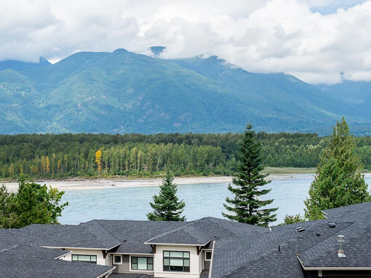 5-43575 Chilliwack Mountain Road, Chilliwack, BC, V2R 6B9