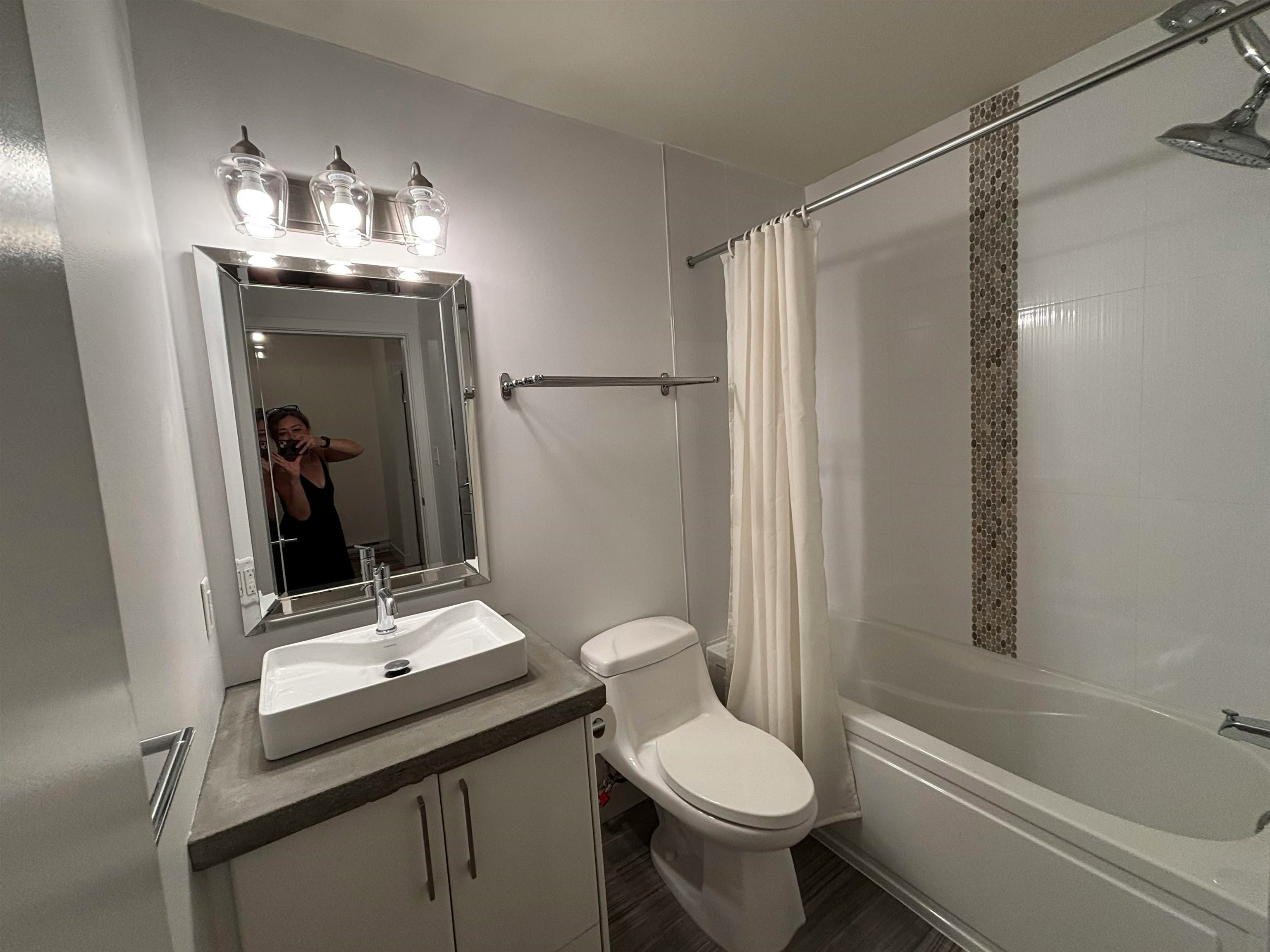 x10-388 Kootenay Street, Vancouver, BC, V5K 0C5 - 16