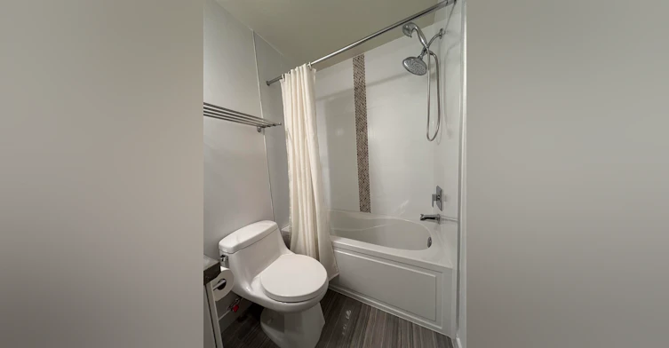 x10-388 Kootenay Street, Vancouver, BC, V5K 0C5 - 20
