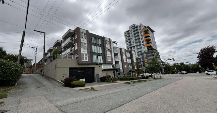 x10-388 Kootenay Street, Vancouver, BC, V5K 0C5 - 7
