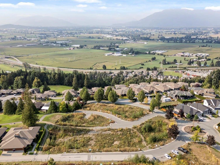 12-51076 Falls Court, Chilliwack, BC, V4Z 1K7 - 9