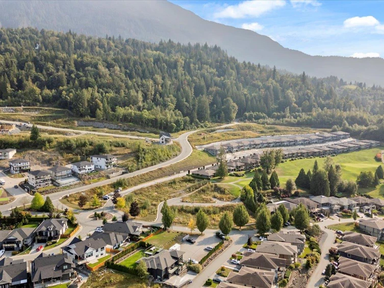12-51076 Falls Court, Chilliwack, BC, V4Z 1K7 - 10