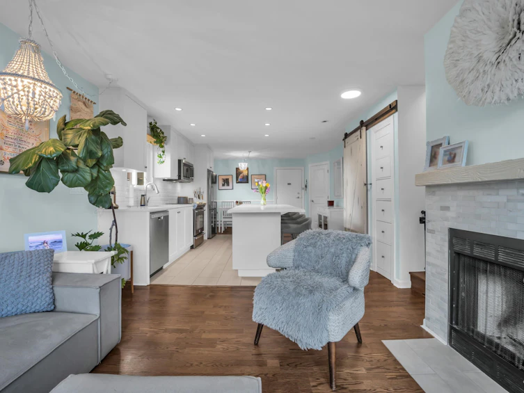 305-2110 Cornwall Avenue, Vancouver, BC, V6K 1B4 - 9