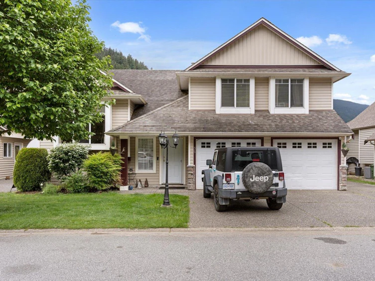 35-349 Walnut Avenue, Harrison Hot Springs, BC, V0M 1K0 - 2
