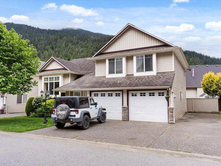 35-349 Walnut Avenue, Harrison Hot Springs, BC, V0M 1K0