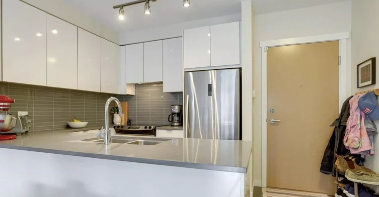 103-9877 University Crescent, Burnaby, BC, V5A 0A7 - 5