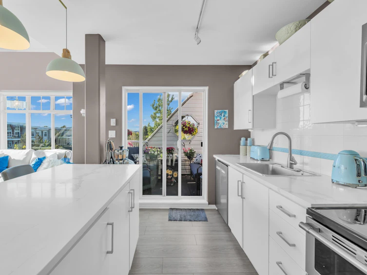 410-12639 No. 2 Road, Richmond, BC, V7E 6N6 - 12