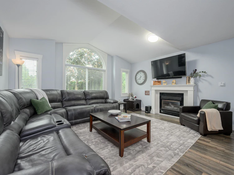 7855 Cedar Street, Mission, BC, V2V 3M8 - 4