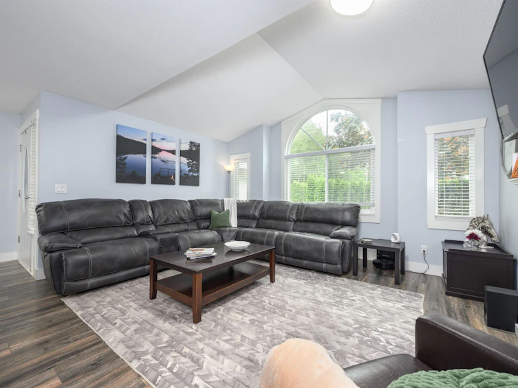 7855 Cedar Street, Mission, BC, V2V 3M8 - 2
