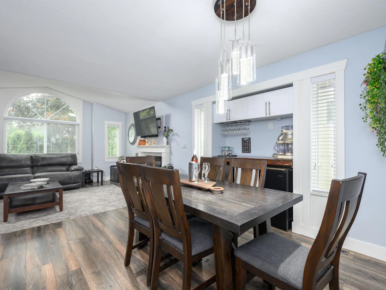 7855 Cedar Street, Mission, BC, V2V 3M8 - 7