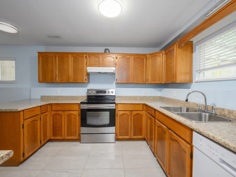 7855 Cedar Street, Mission, BC, V2V 3M8 - 24