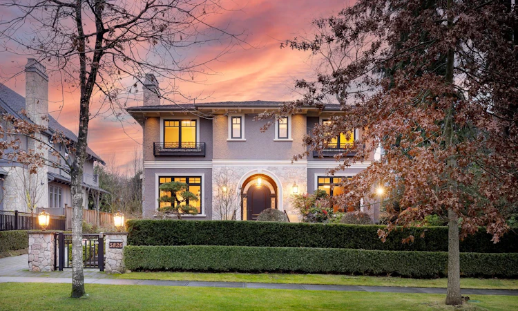 5826 Angus Drive