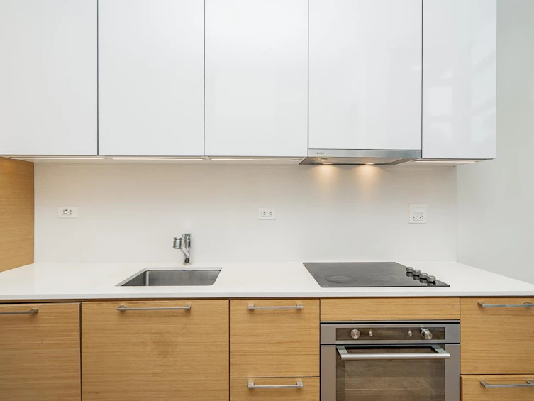 103-13438 Central Avenue, Surrey, BC, V3T 0N2 - 5