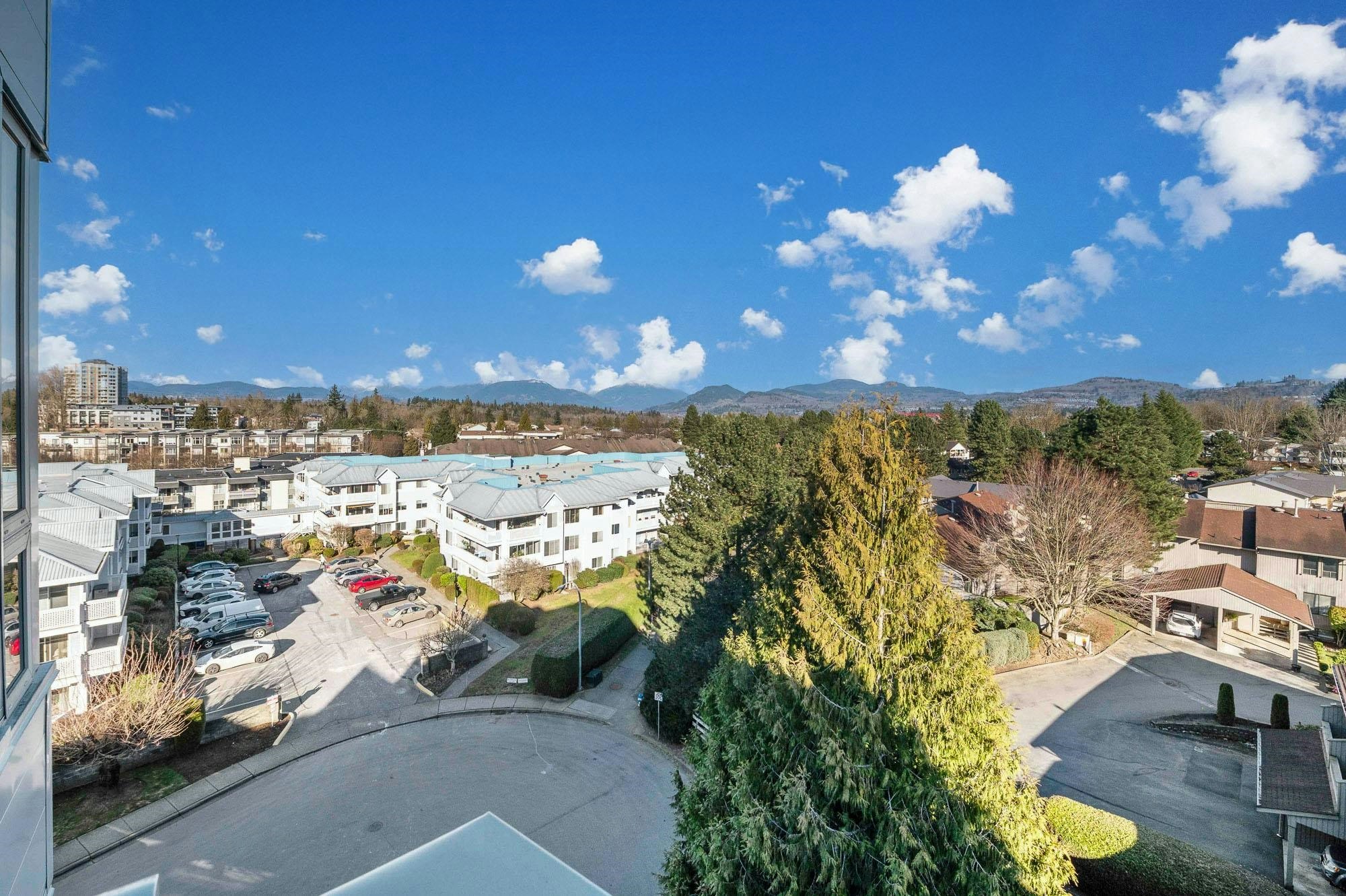 601-32838 Landeau Place, Abbotsford, BC, V2S 0M6