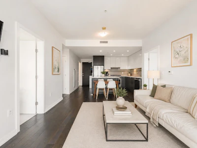508-7008 River Parkway - 3
