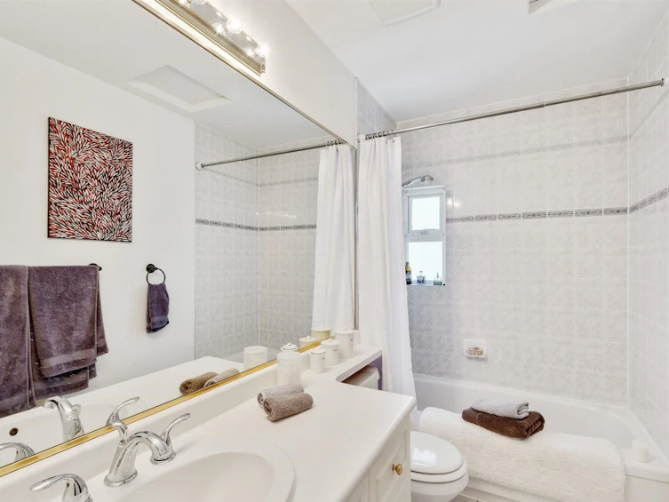 4860 Eton Street, Burnaby, BC, V5C 1K9 - 13
