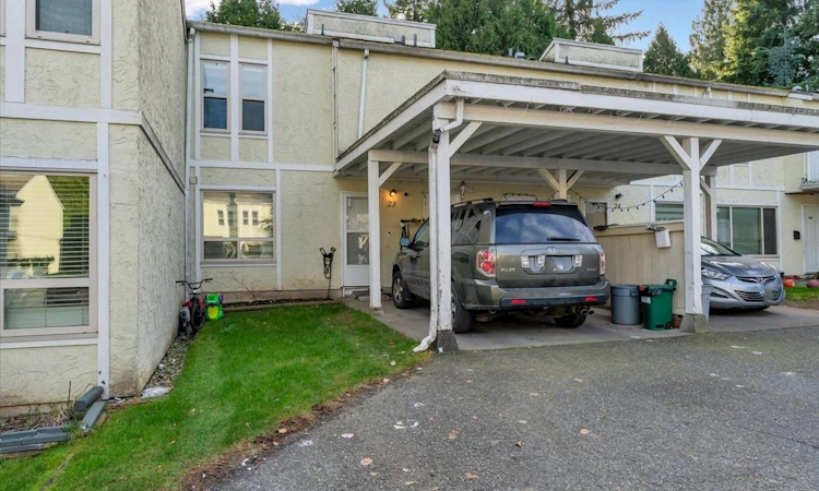 23-3075 Trethewey Street