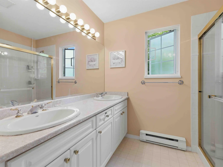 2-5950 Oakdale Road, Burnaby, BC, V5H 4R5 - 19
