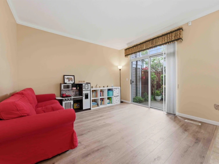2-5950 Oakdale Road, Burnaby, BC, V5H 4R5 - 14