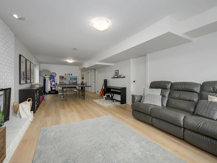 605 Allison Place, New Westminster, BC, V3L 5C1 - 26