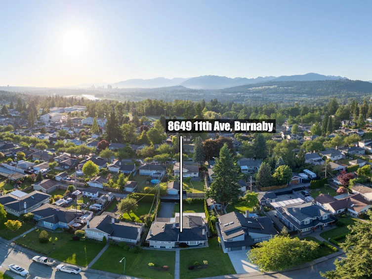 8649 11th Avenue, Burnaby, BC, V3N 2P9 - 31