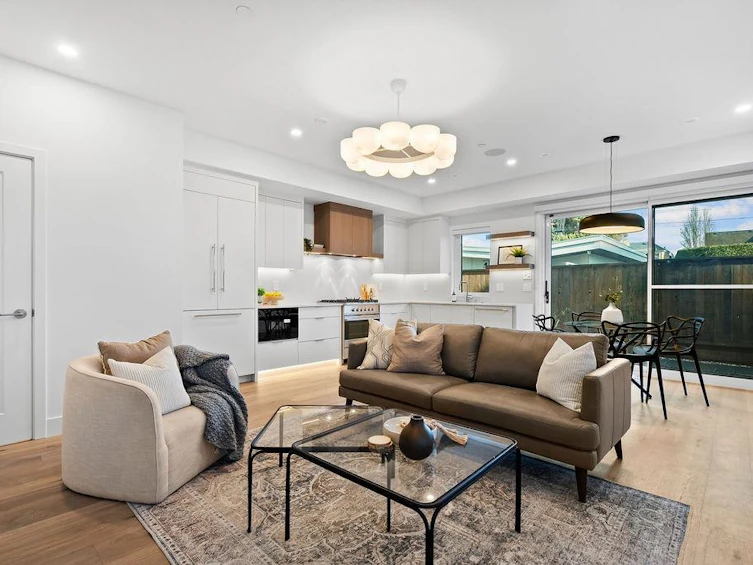 1135 W 33rd Avenue, Vancouver, BC, V6M 1A3 - 15
