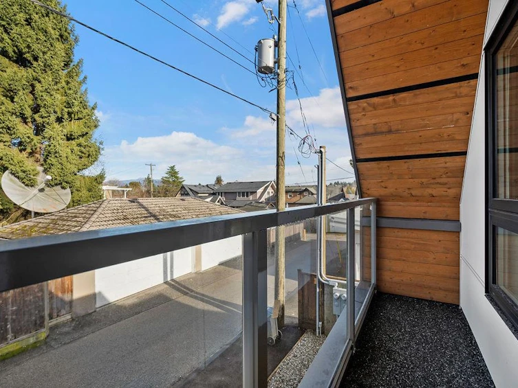 1135 W 33rd Avenue, Vancouver, BC, V6M 1A3 - 29