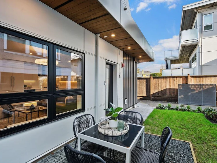 1135 W 33rd Avenue, Vancouver, BC, V6M 1A3 - 20