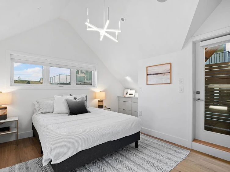 1135 W 33rd Avenue, Vancouver, BC, V6M 1A3 - 36
