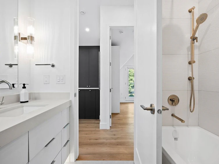 1135 W 33rd Avenue, Vancouver, BC, V6M 1A3 - 34