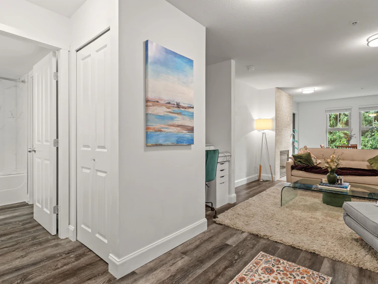 213-15 Smokey Smith Place, New Westminster, BC, V3L 5V7 - 8