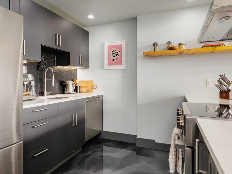 308-336 E 1st Avenue, Vancouver, BC, V5T 4R6 - 9